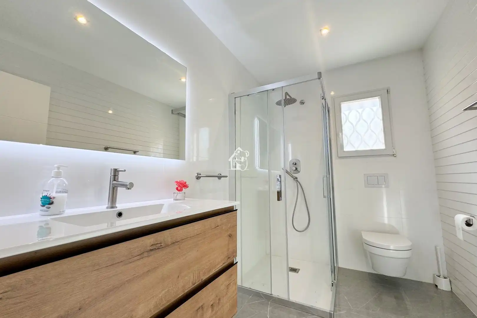 Bathroom of Houses for rent in Orihuela  with Air Conditioner, Swimming Pool and Furnished