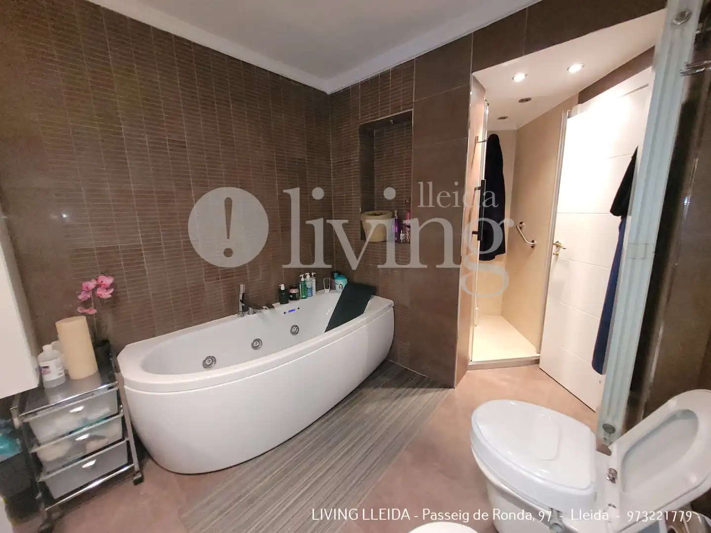 Baño de Piso en venta en Lleida con Aire acondicionado, Calefacción y Parquet