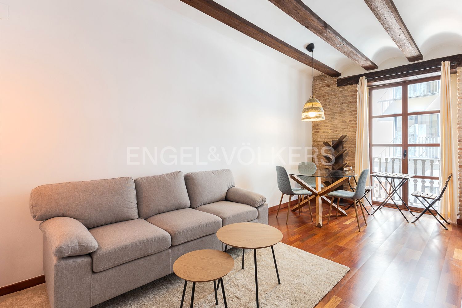 Sala de estar de Apartamento de alquiler en  Valencia Capital con Aire acondicionado, Calefacción y Parquet