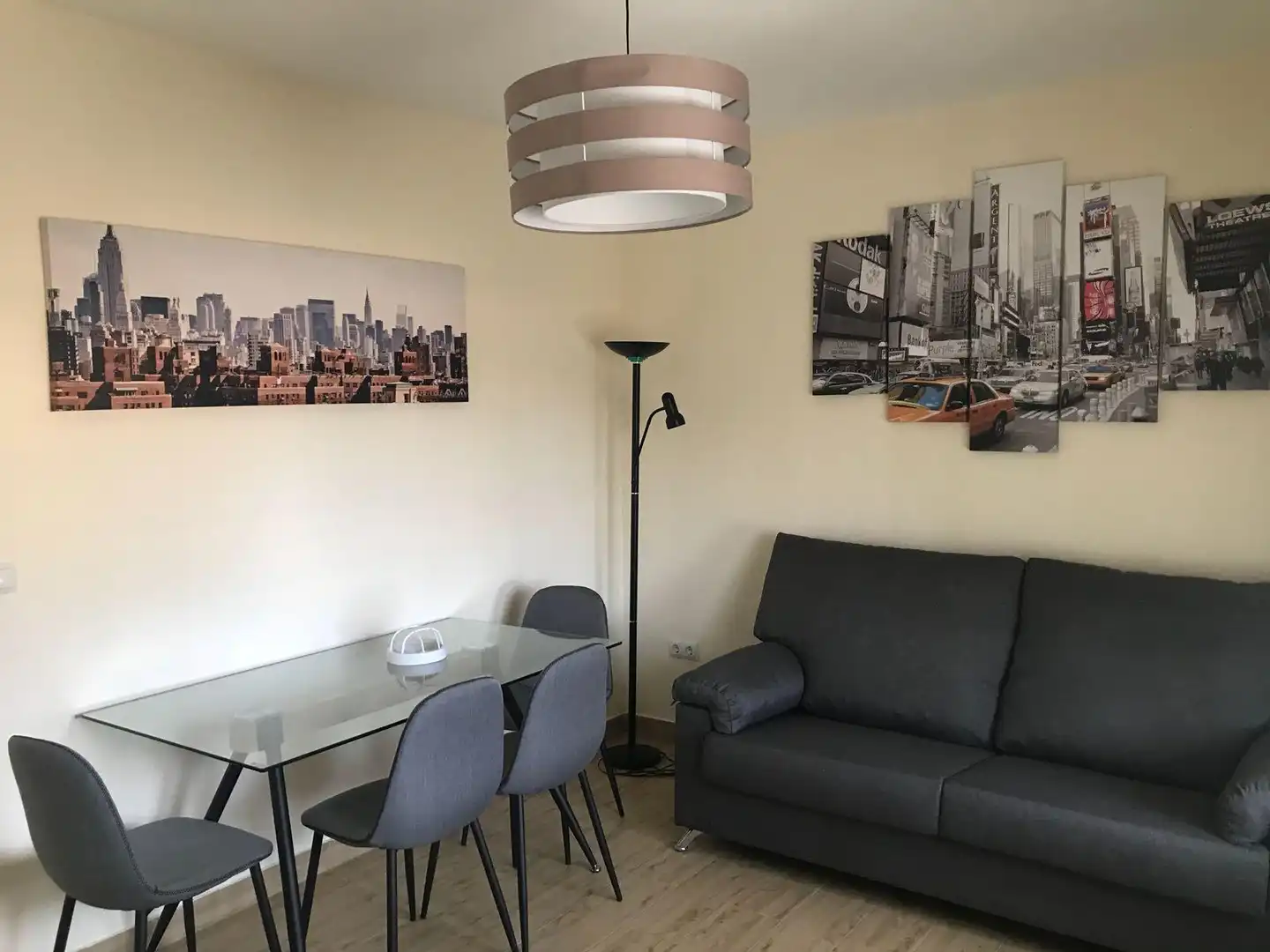 Sala de estar de Piso en venta en Granada con Amueblado, Horno y Lavadora