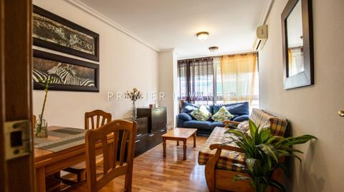 Photo 2 of Flat to rent in Calle Profesores Hermanos Muñoz, San Fernando - Princesa Mercedes, Alicante