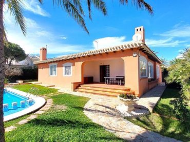 Xalet en venda a Orihuela Costa