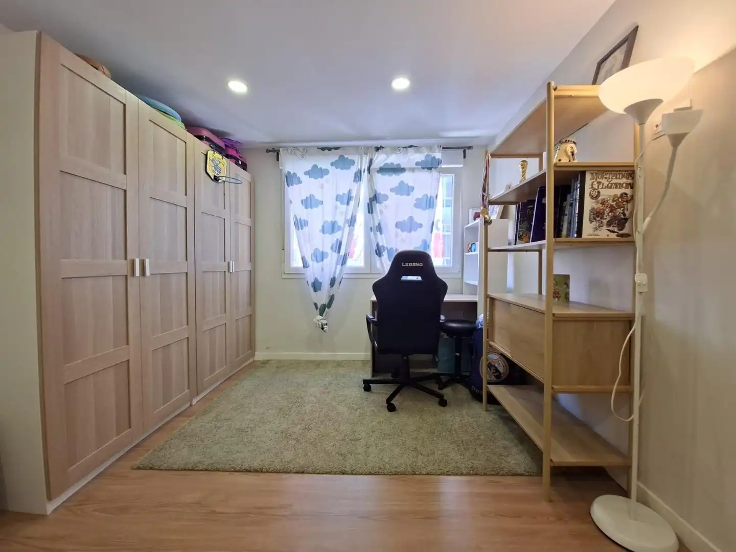 Piso en venta en Vilagarcía de Arousa con Terraza, Amueblado y Balcón