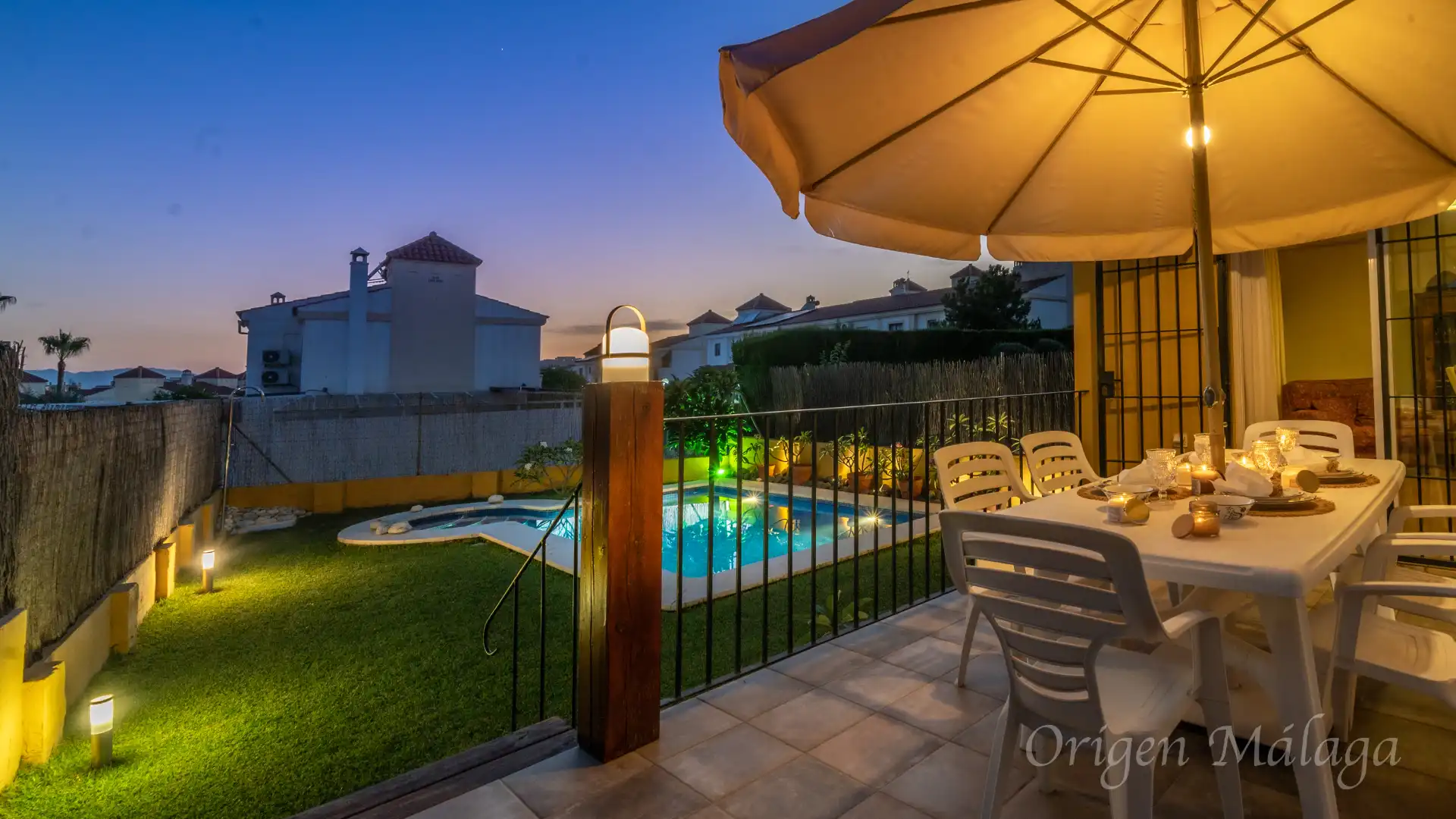 Terrace of Detached homes for sale in Vélez-Málaga  with Heating, Private garden and Terrace