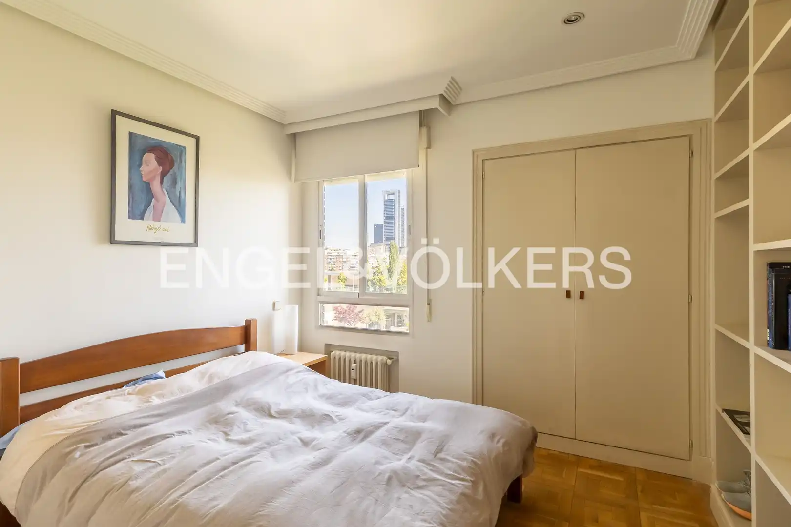 Schlafzimmer von Wohnung zum Verkauf in Madrid mit Klimaanlage, Heizung und Privatgarten