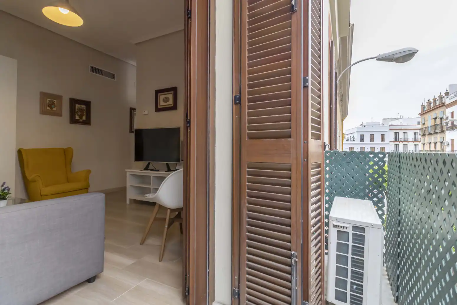Balcony of Flat for sale in Sevilla  with Air Conditioner, Heating and Balcony