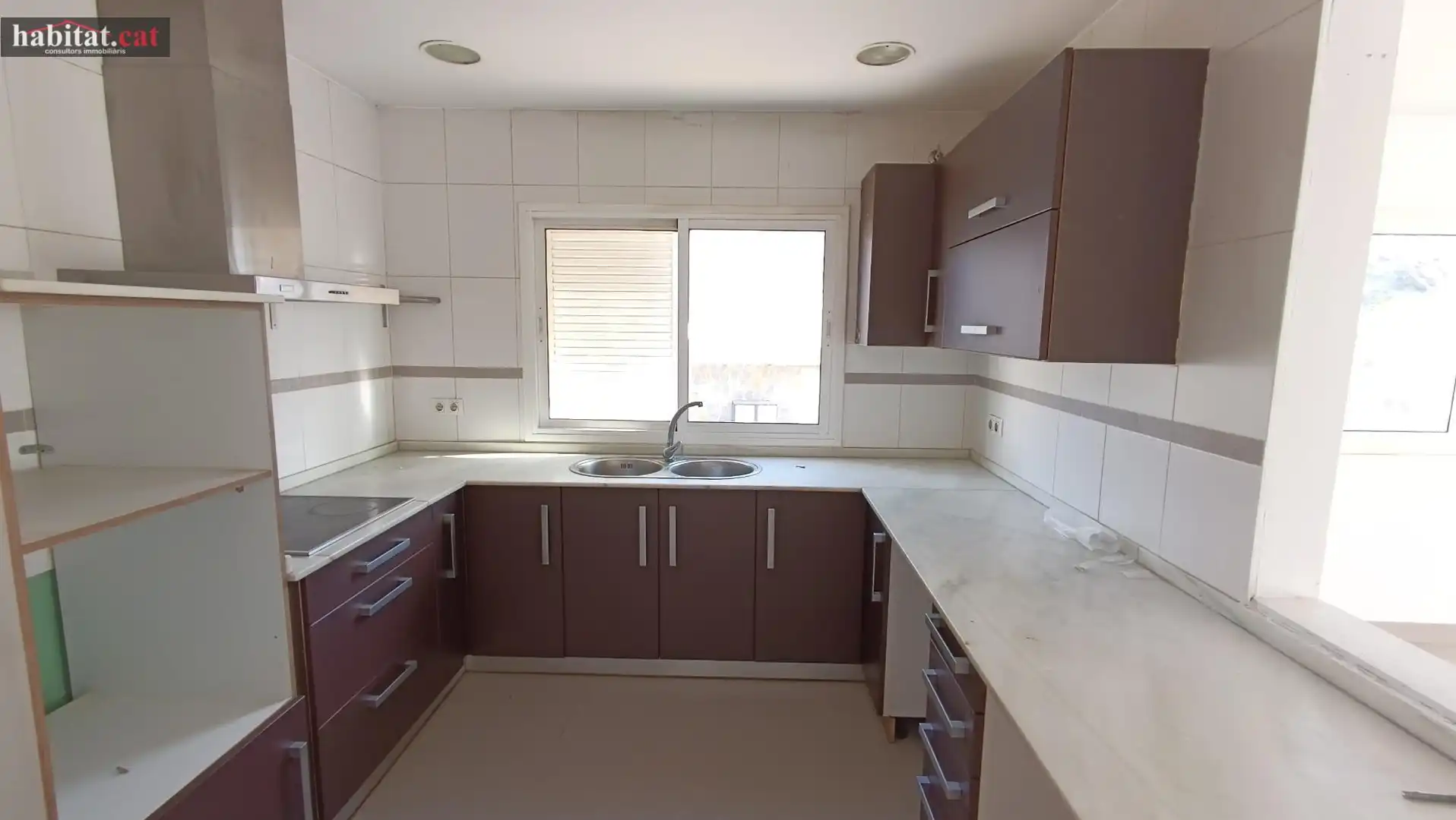 Casa amb jardí en venda a Canyelles, imagen 2
