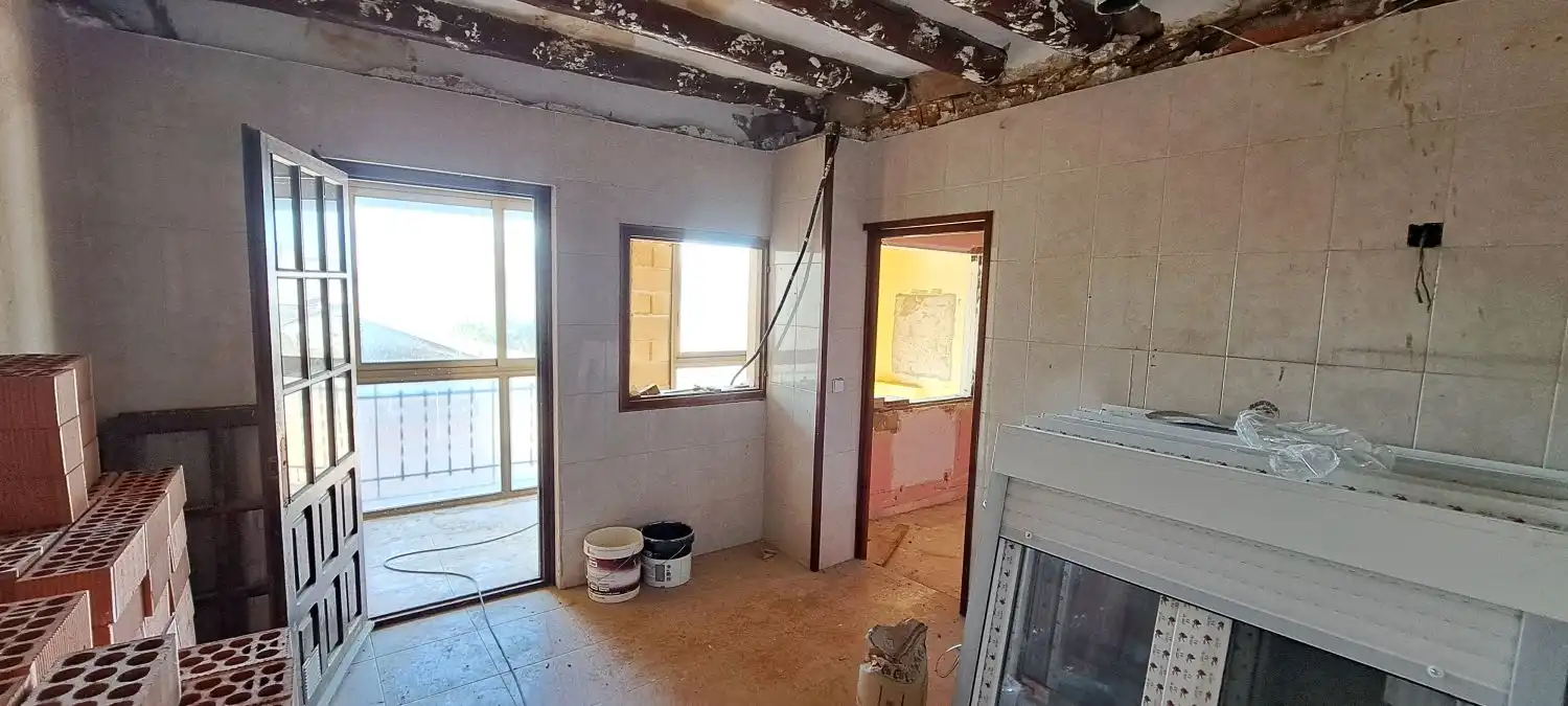 Dining room of Houses for sale in Almuniente  with Terrace and Storage room
