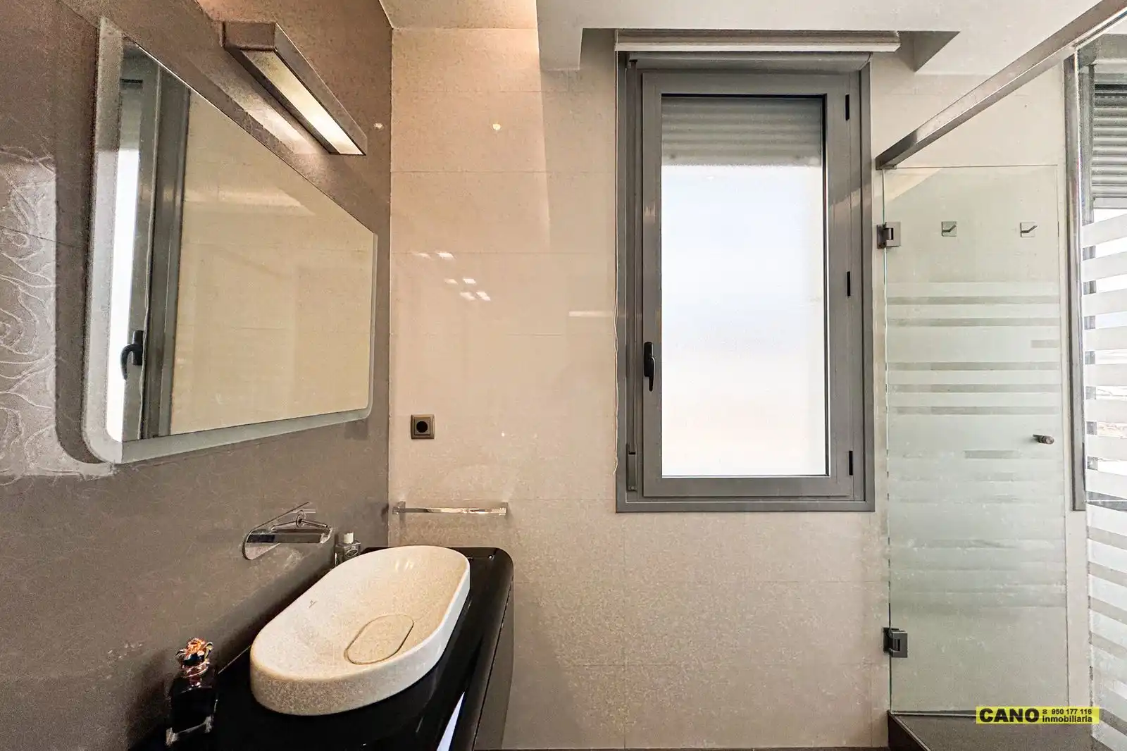 Bathroom of Flat for sale in El Ejido  with Terrace, Storage room and Swimming Pool