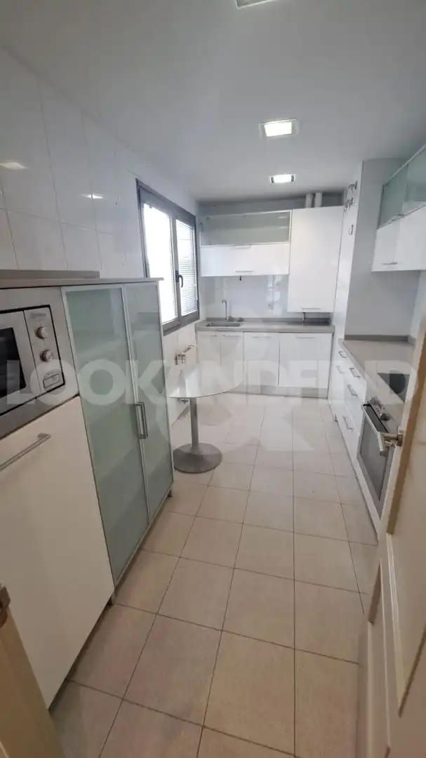 Piso con ascensor en venta en Calle ANTONIO DE TRUEBA, imagen 5