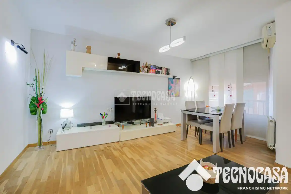 Sala de estar de Piso en venta en Barcelona con Aire acondicionado y Calefacción