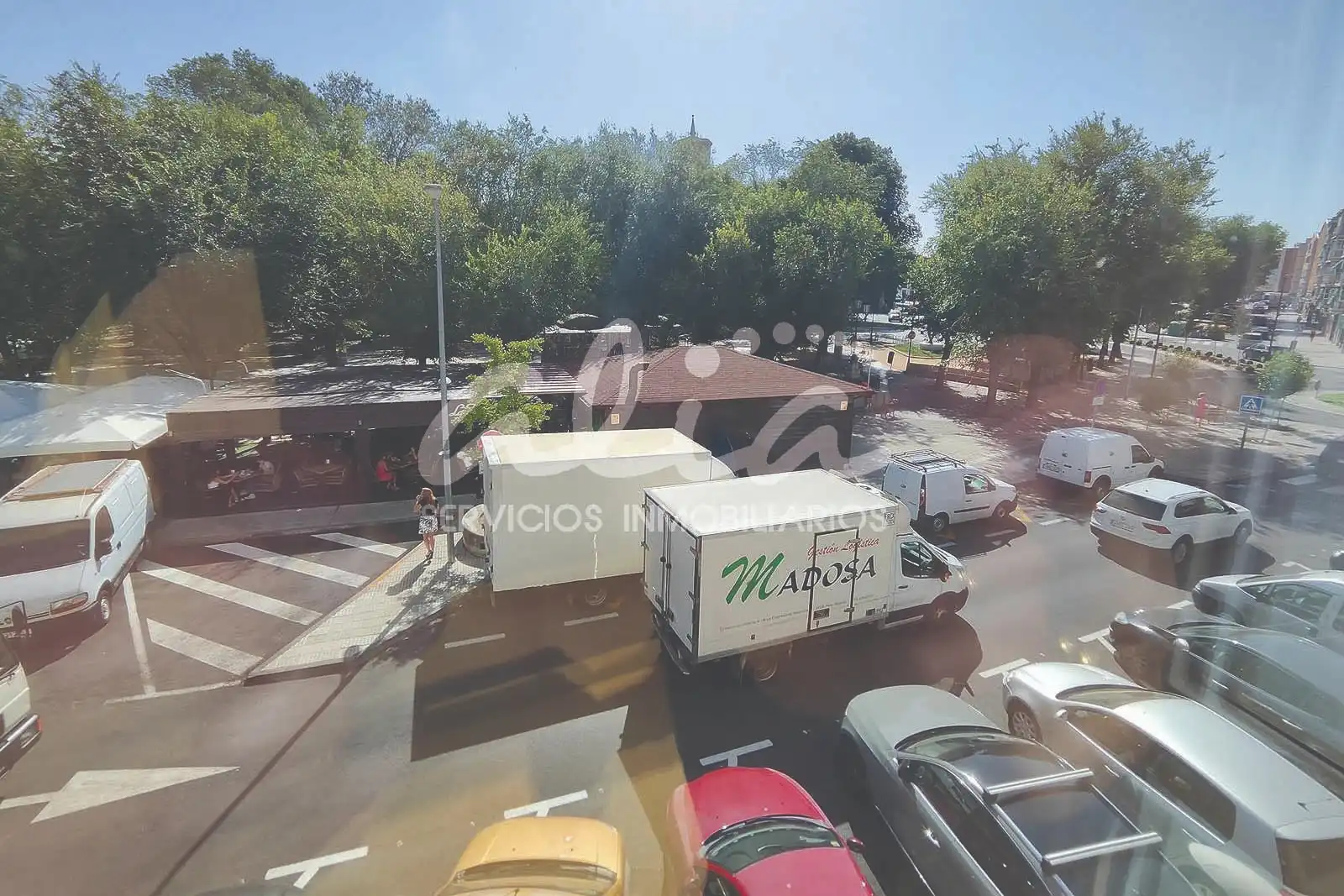 Parking of Office for rent in Pinto  with Air Conditioner, Heating and Terrace