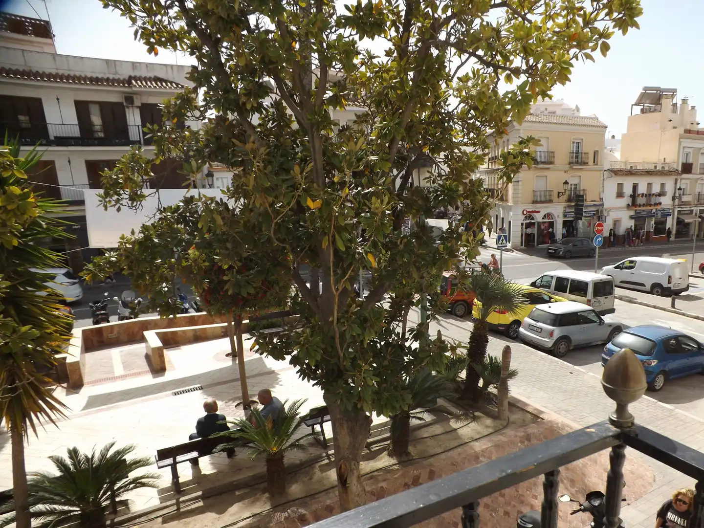 Vista exterior de Edifici en venda en Nerja