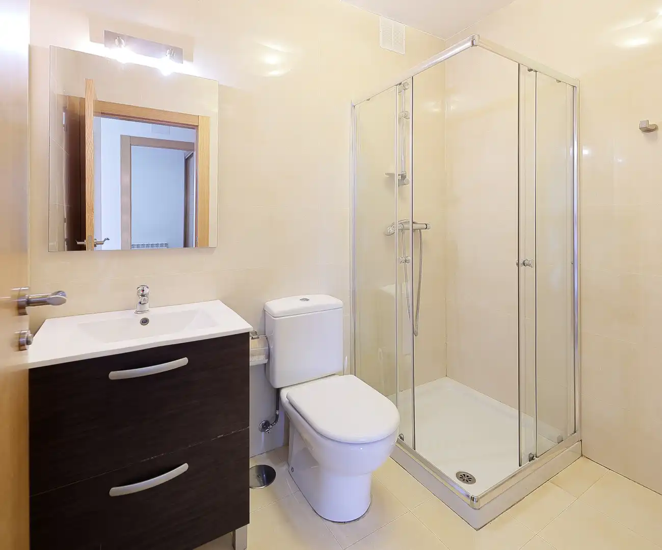 Bathroom of Houses for sale in Gijón   with Heating