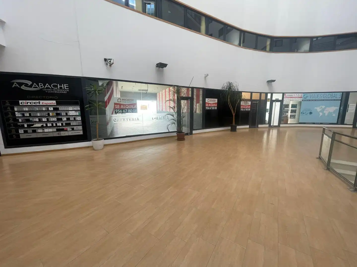 Local comercial en alquiler en Los Barrios, imagen 4