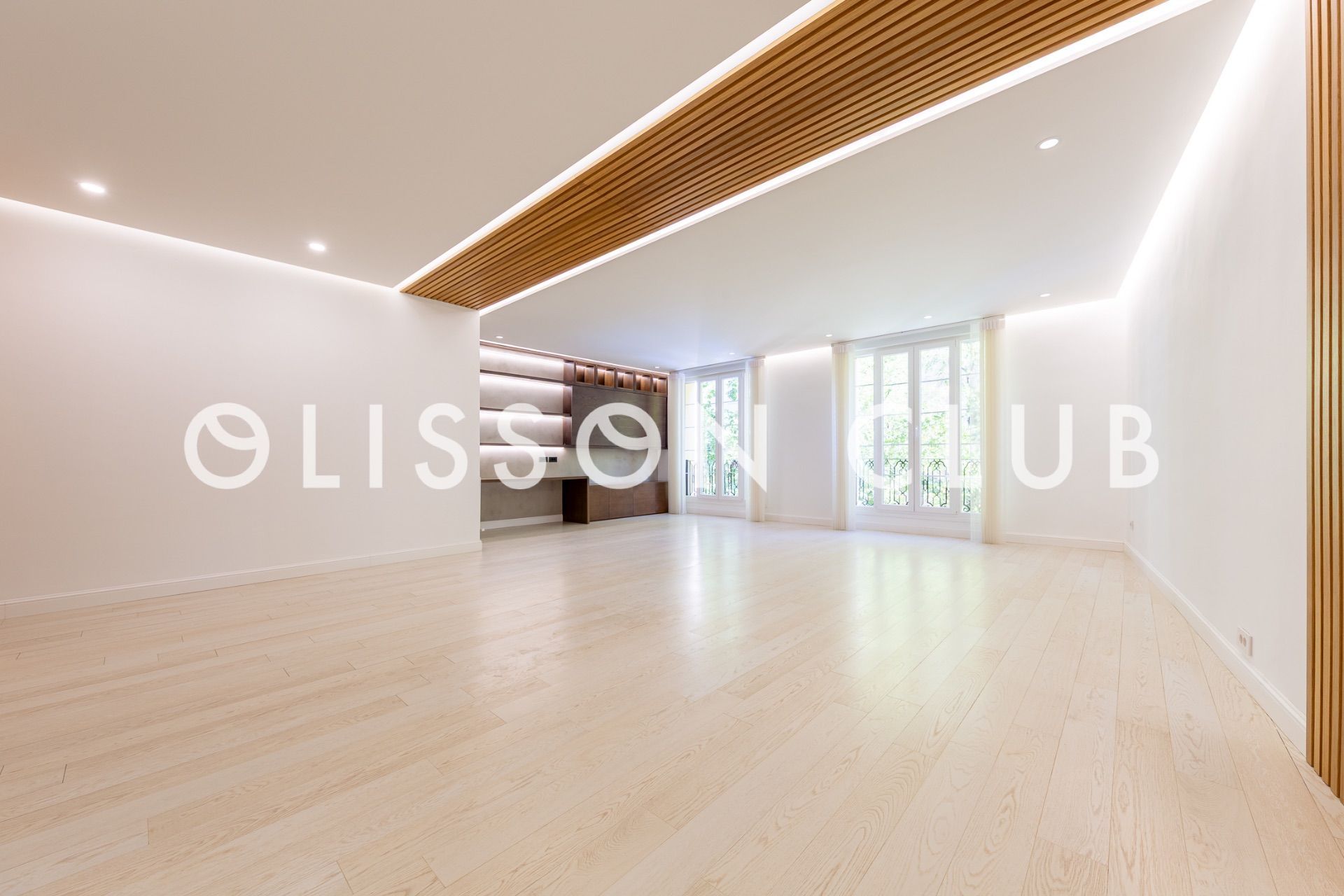 Living room of Flat for sale in  Madrid Capital  with Air Conditioner