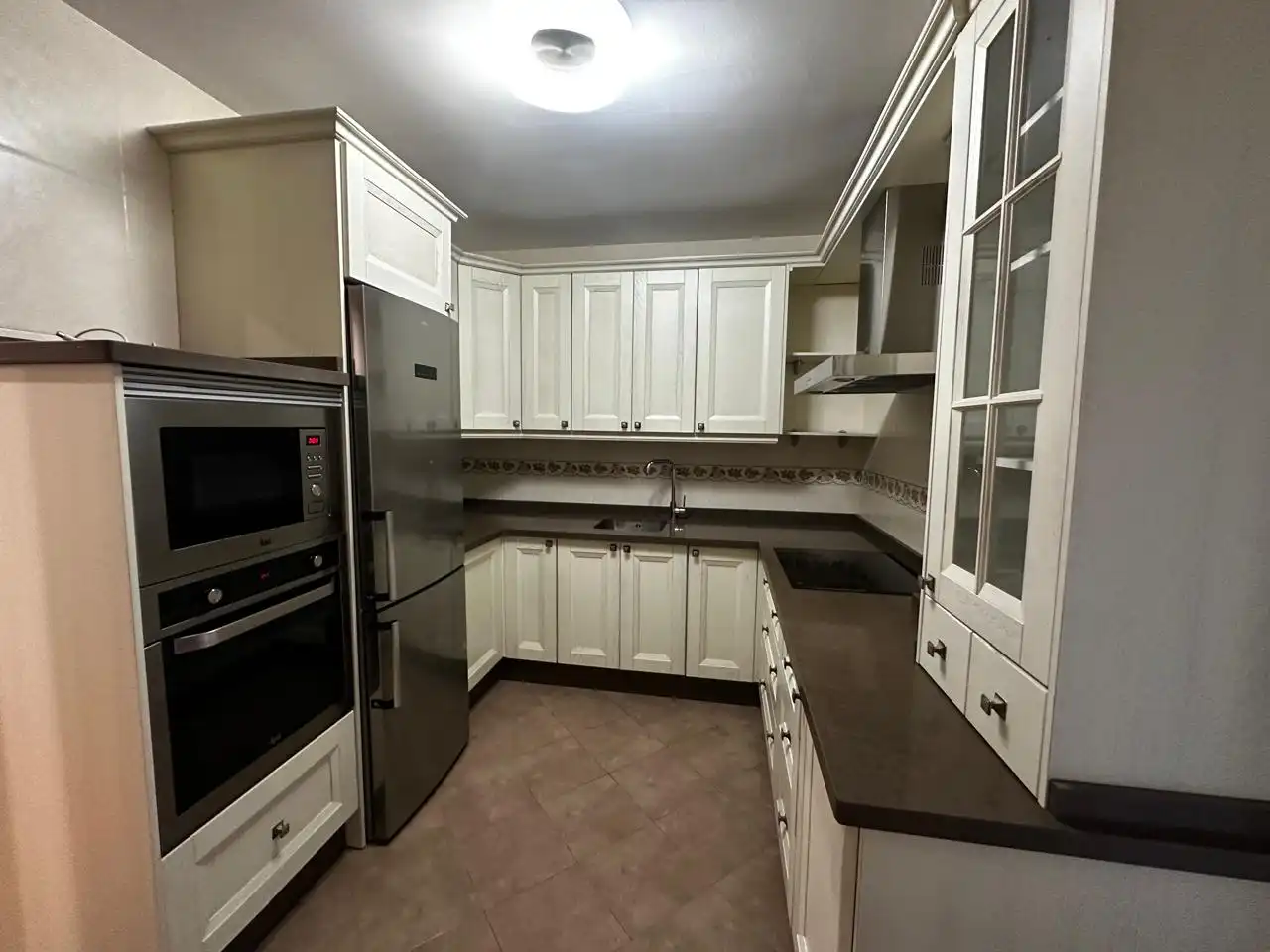 Cocina de Ático de alquiler en Don Benito con Aire acondicionado, Calefacción y Parquet