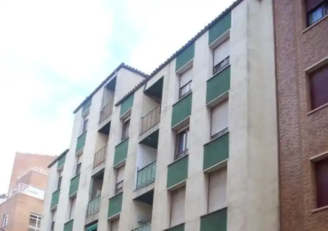 Vista exterior de Pis en venda en Soria Capital 