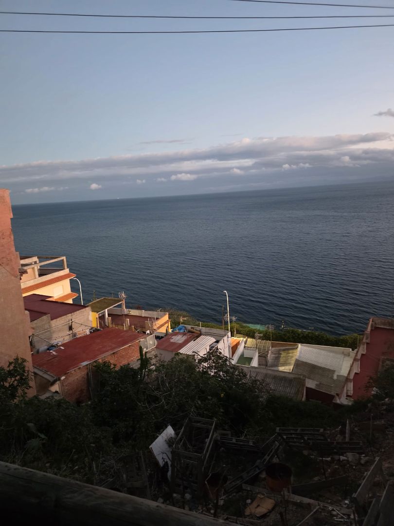 Vista exterior de Estudio de alquiler en  Ceuta Capital con Amueblado