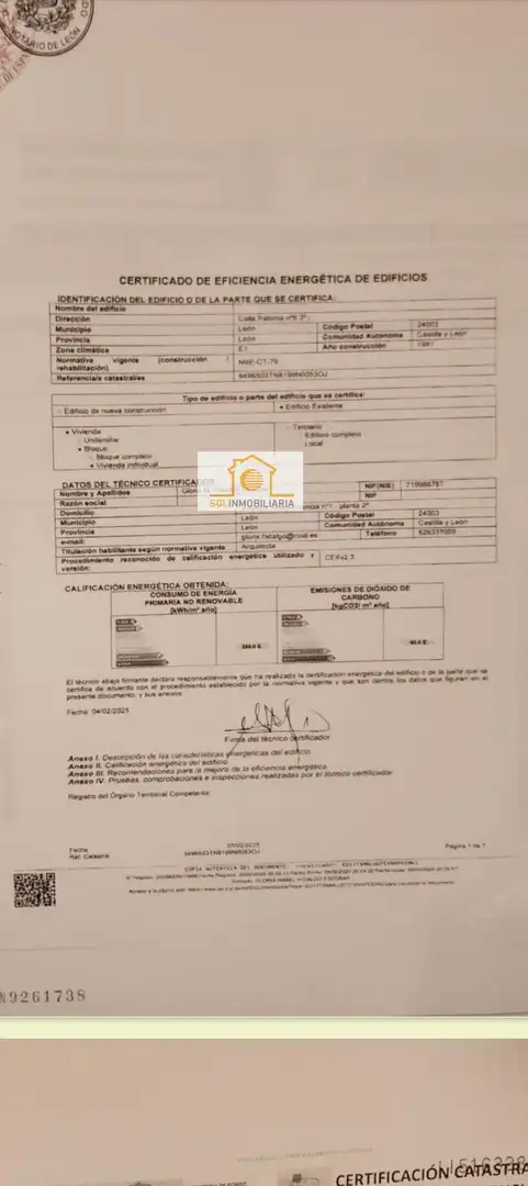 Pis en venda en León Capital  amb Calefacció, Parquet i TV
