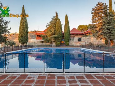 Casa aparellada en venda a Genil