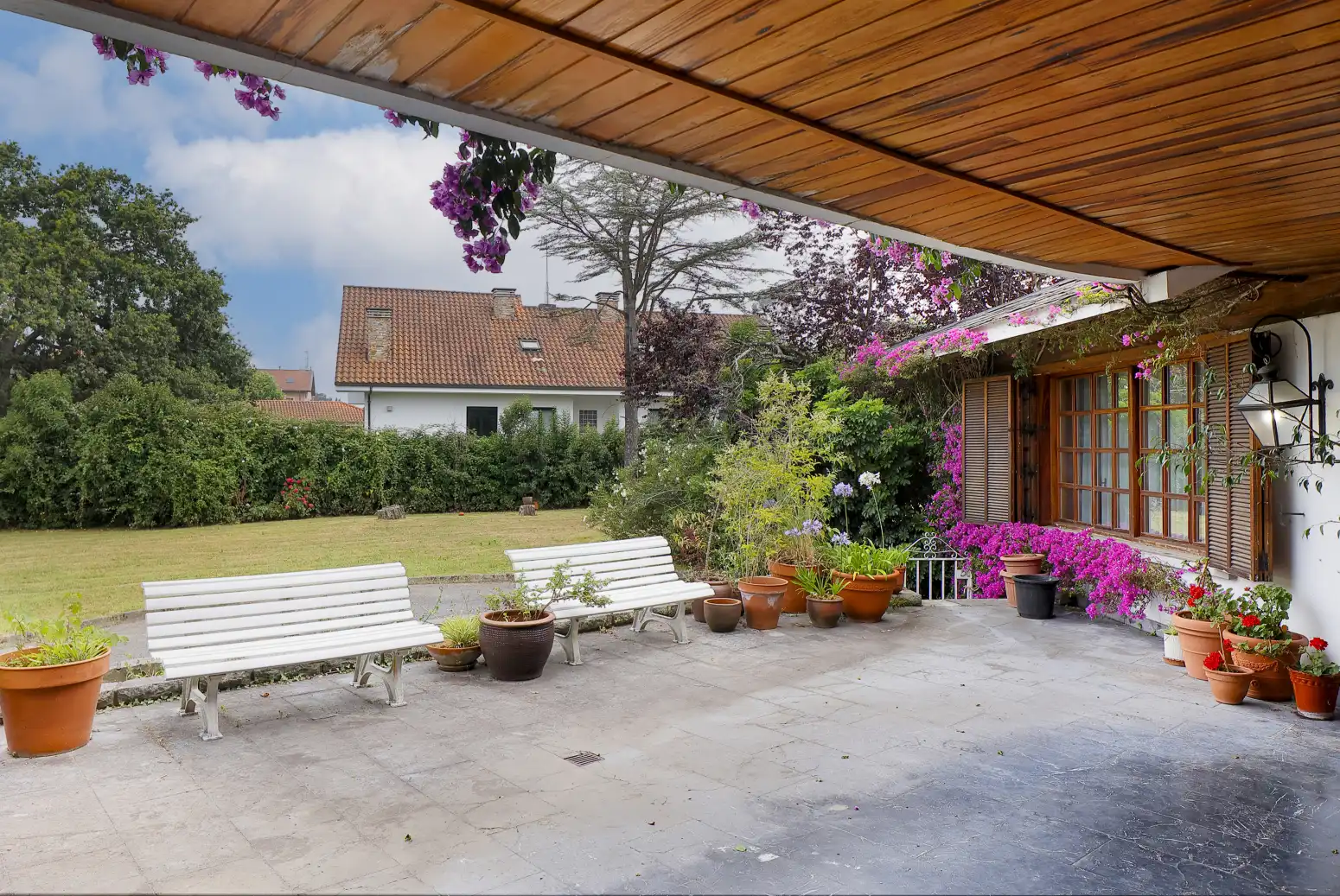 Terrassa de Casa o xalet en venda en Gijón  amb Calefacció, Jardí privat i Parquet