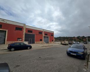 Vista exterior de Nau industrial en venda en Alcalá de los Gazules