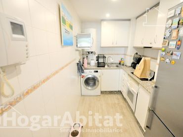 Piso con ascensor en venta en Avenida Ausiàs March