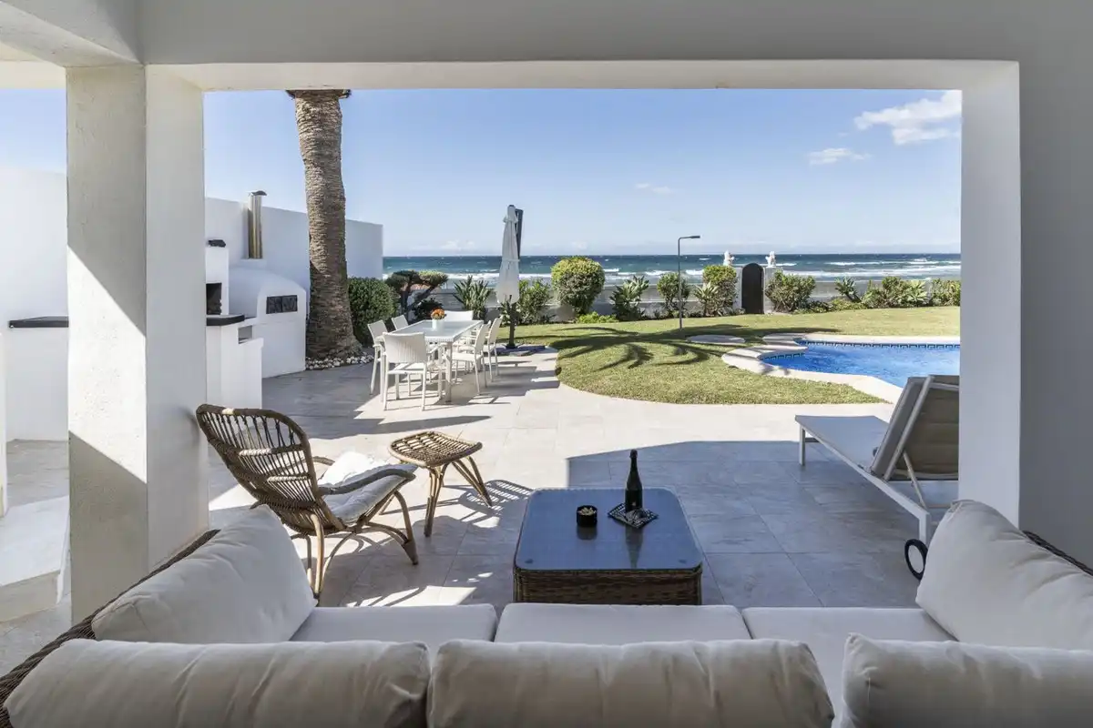 Terraza de Casa o chalet en venta en Marbella con Aire acondicionado, Jardín privado y Terraza