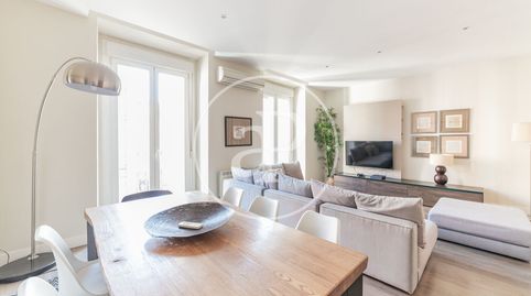 Foto 4 de Piso de alquiler en C. de Los Caños del Peral, Palacio, Madrid Capital