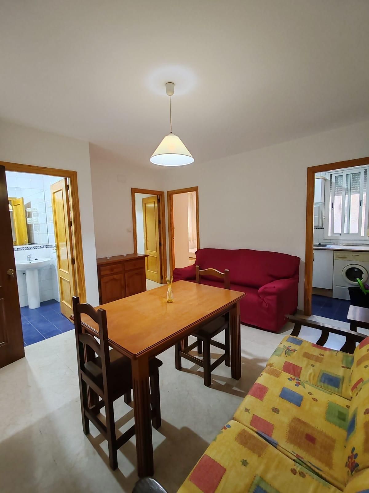 Living room of Flat to rent in  Granada Capital  with Air Conditioner and Heating