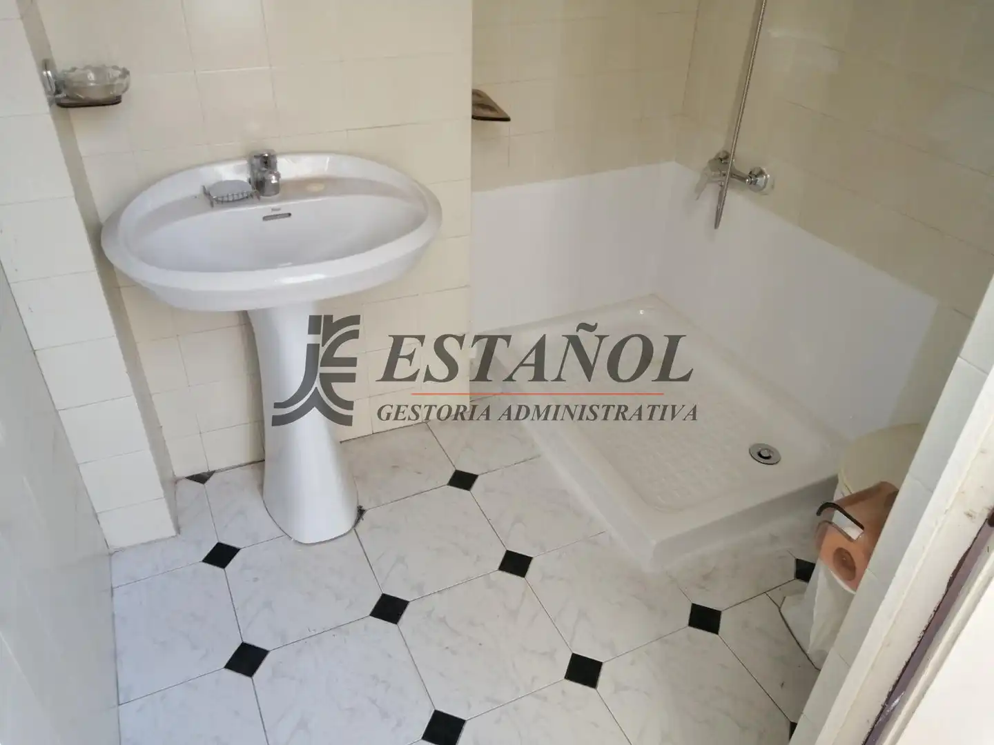 Bathroom of Detached homes for sale in Oliana