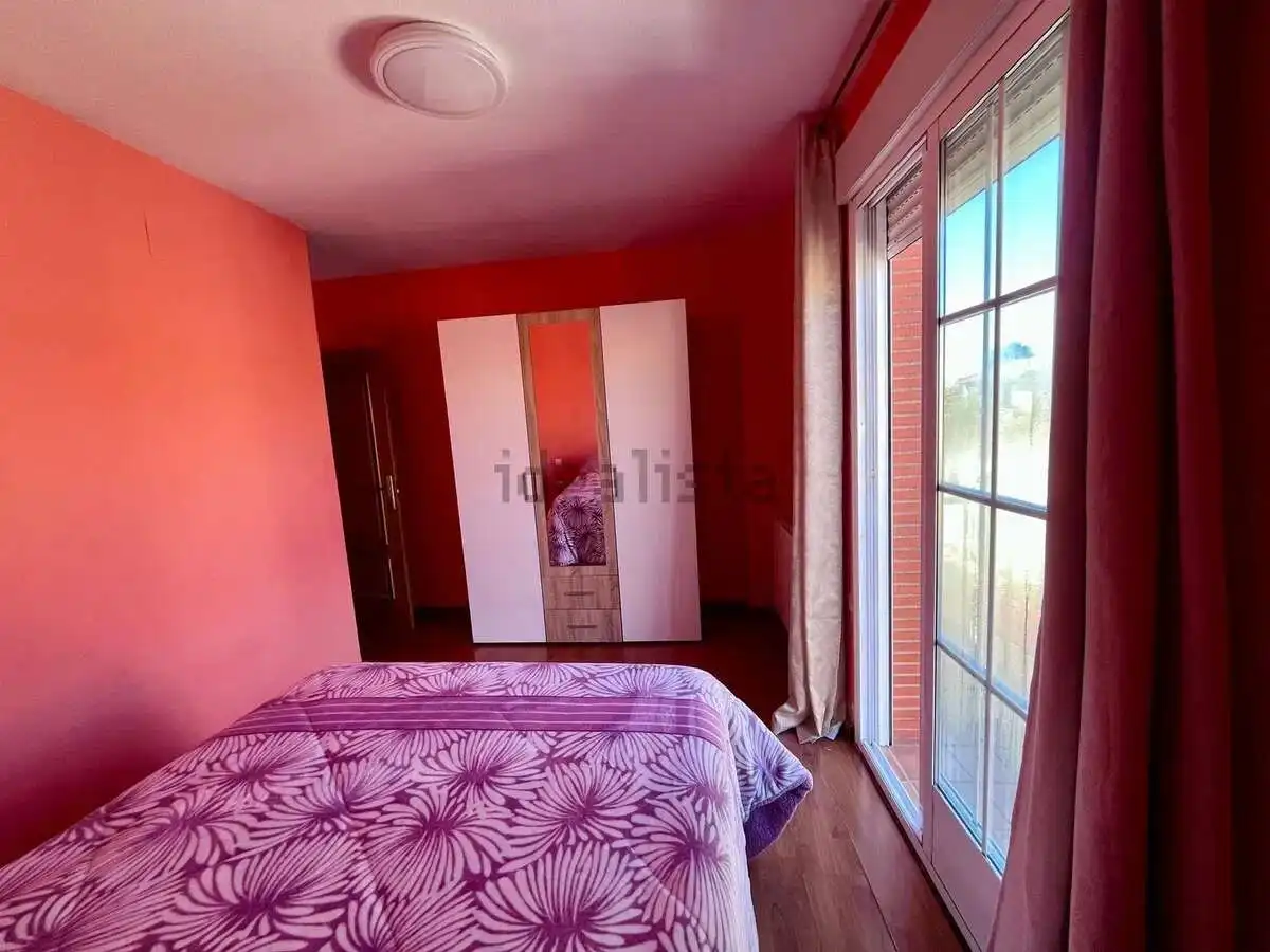Habitación de Piso en venta en Armilla con Balcón