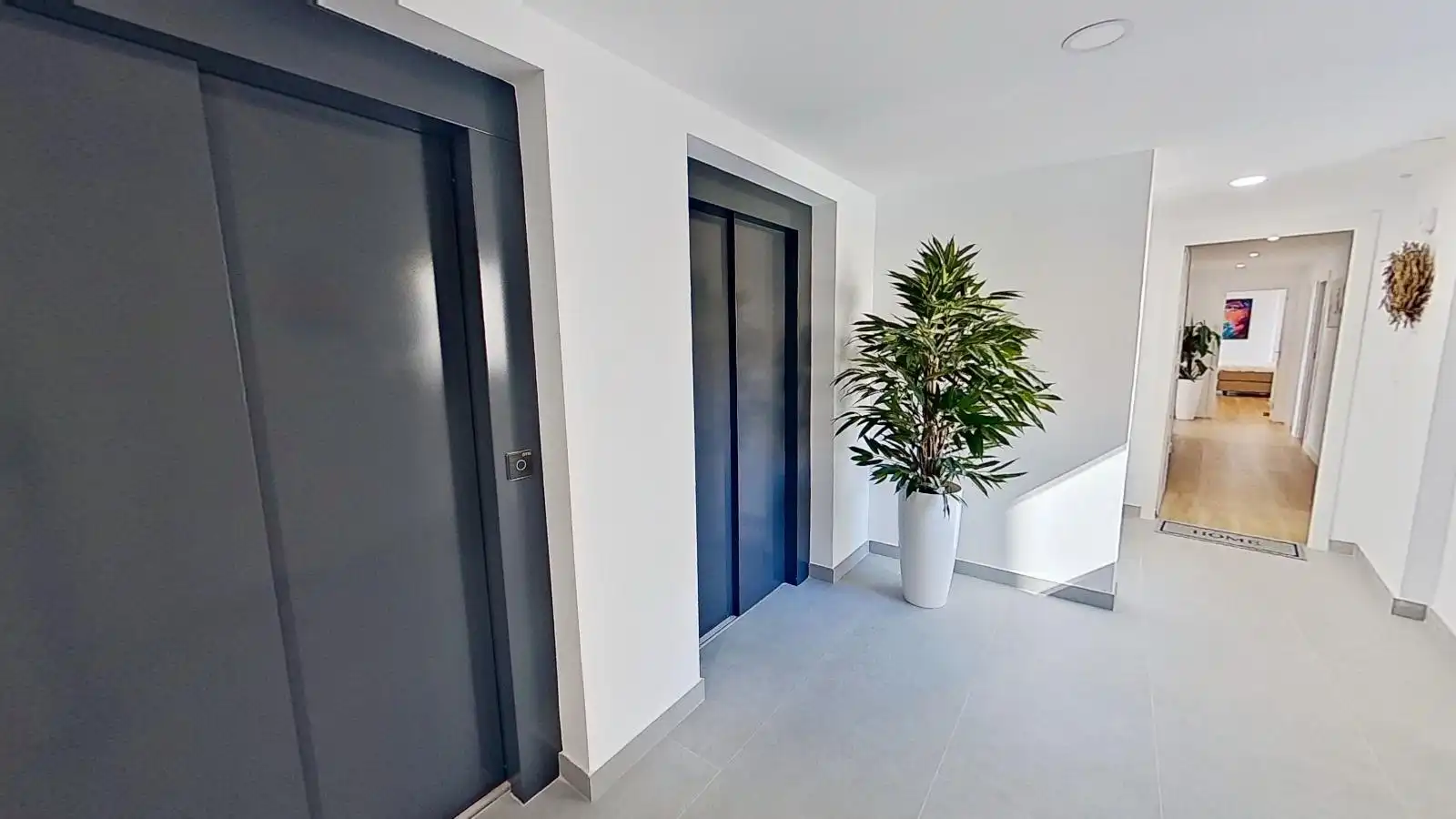 Piso con terraza en venta en Avenida del Mediterráneo, imagen 11
