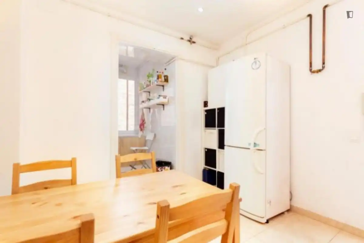 Habitació a Sants-Badal