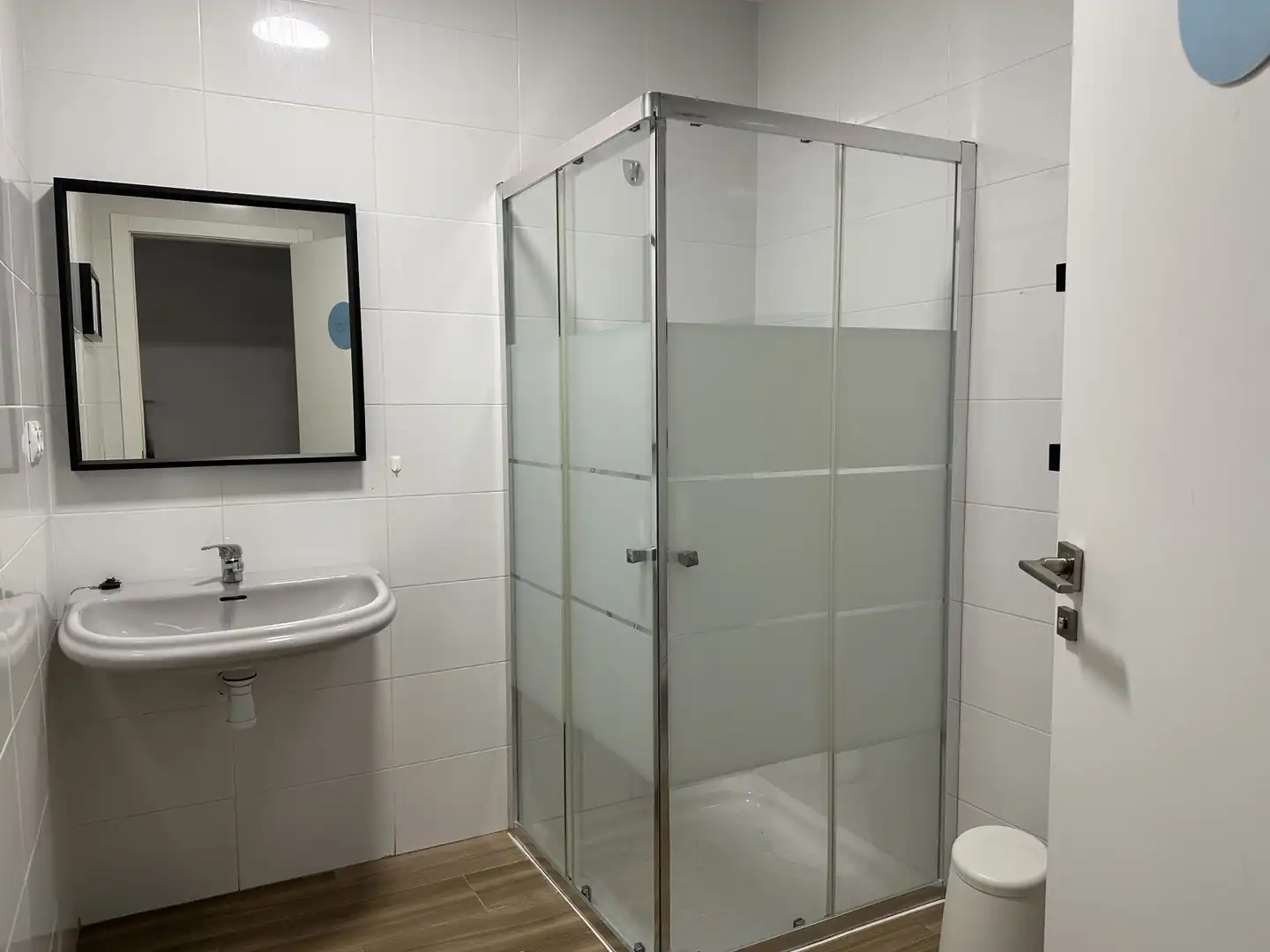 Bany de Local de lloguer en Albaida amb Aire condicionat