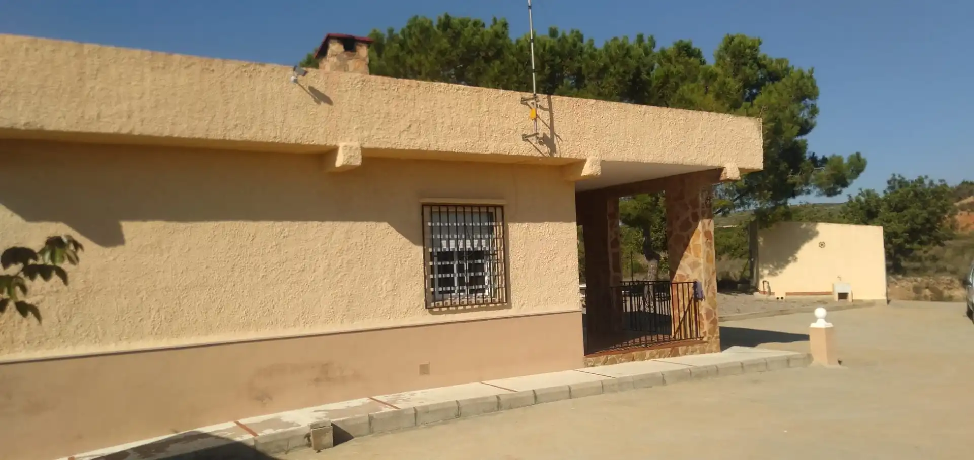 Vista exterior de Finca rústica en venta en Pedralba con Jardín privado, Terraza y Trastero