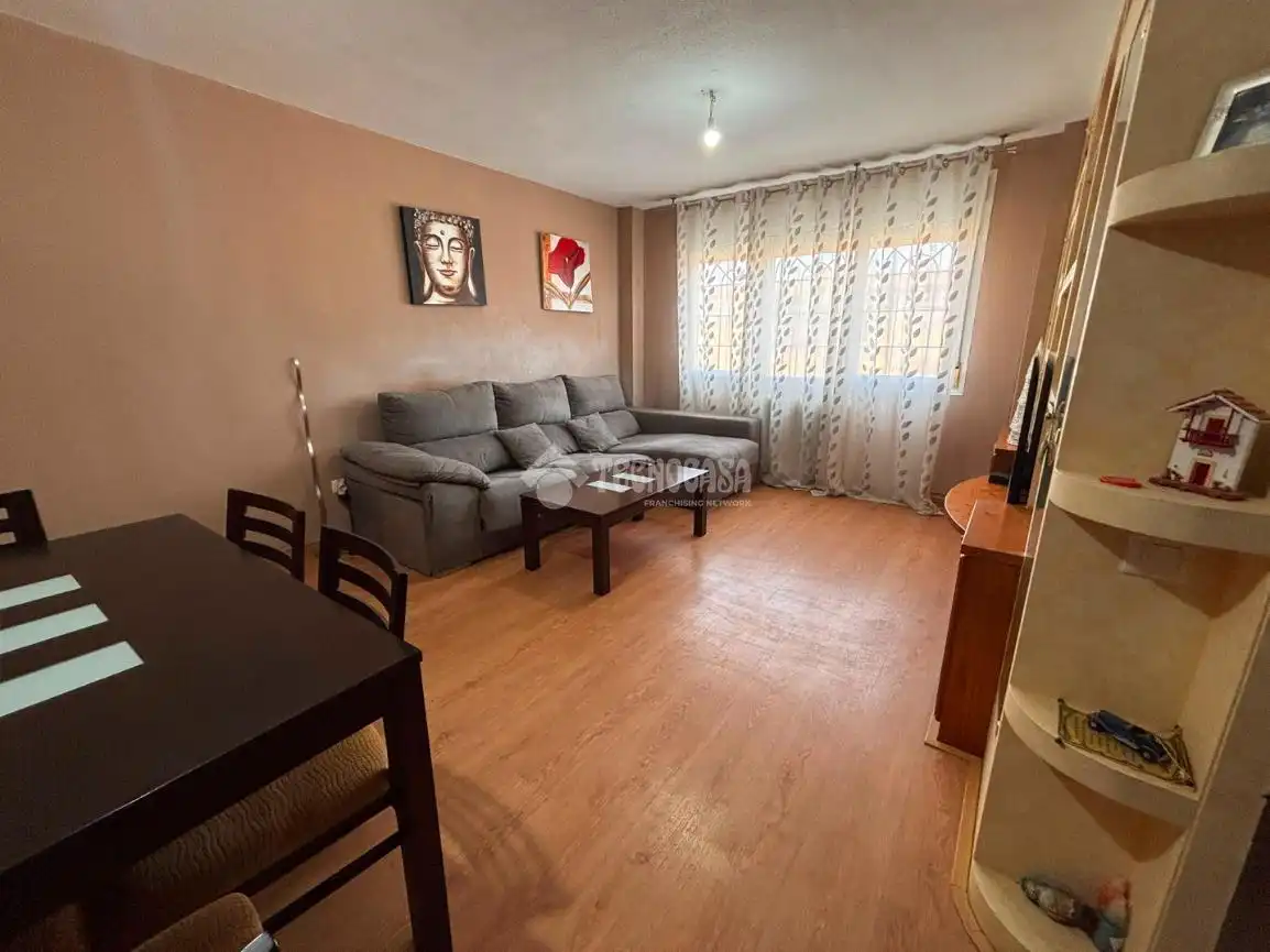 Sala d'estar de Pis en venda en Mejorada del Campo amb Aire condicionat, Calefacció i Traster