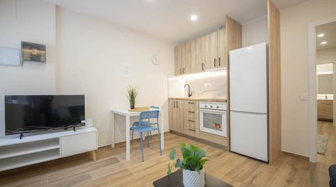 Foto 3 de Piso en venta en El Raval, Santa Coloma de Gramenet