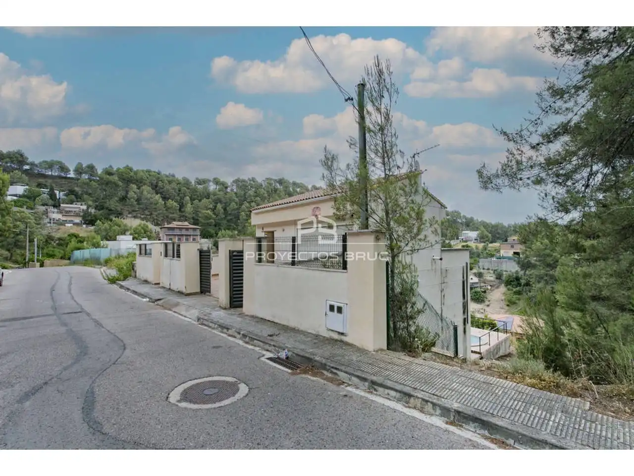 Chalet con piscina en venta en Castellgalí, imagen 2