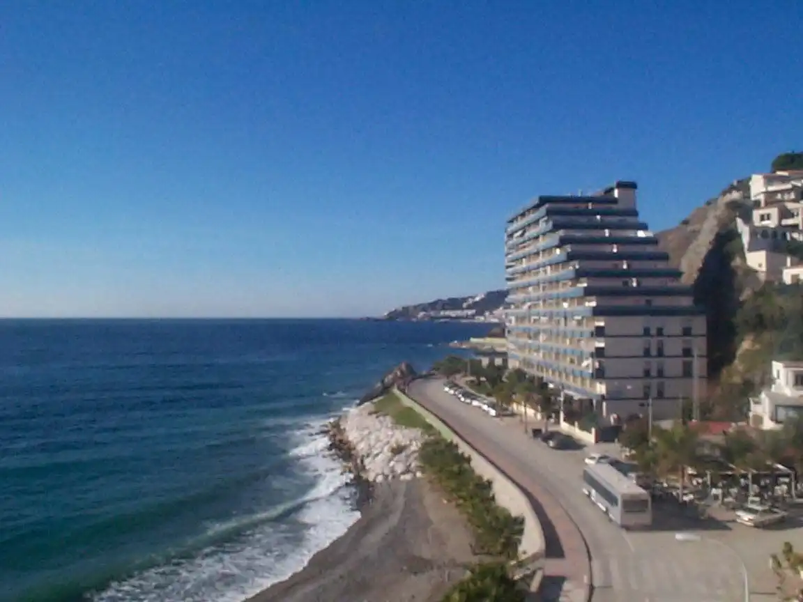 Vista exterior de Apartament de lloguer en Almuñécar amb Terrassa, Moblat i Forn
