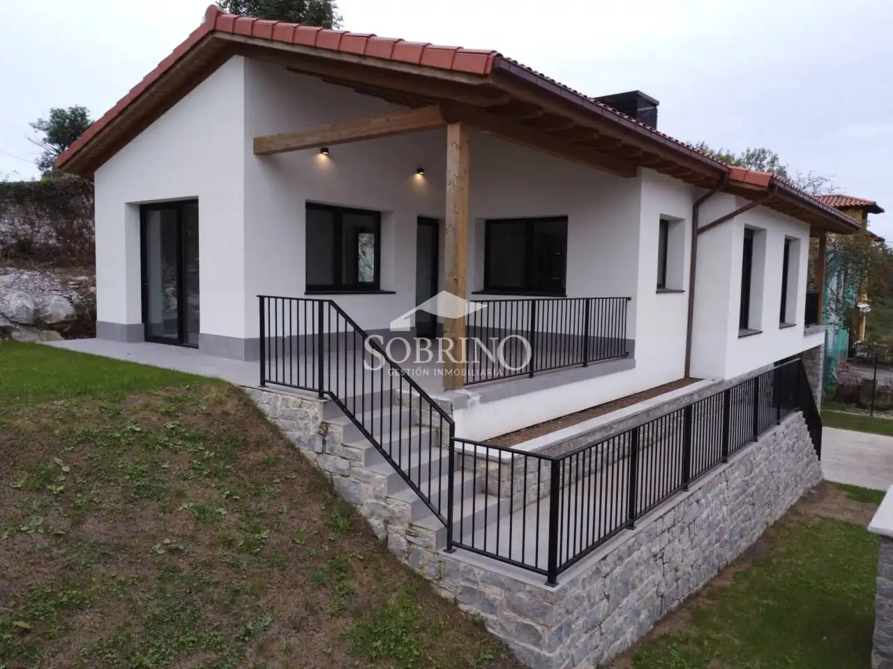 Terrace of Houses for sale in Llanes  with Heating, Private garden and Terrace