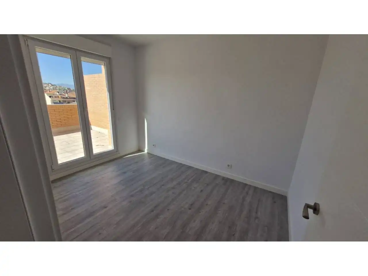 Bedroom of Attic for sale in Lardero  with Heating, Parquet flooring and Terrace