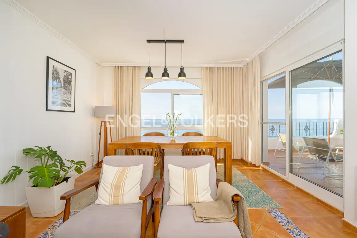 Casa adosada en venta en Calle Finlandia, 182, Poble Nou - Montiboli