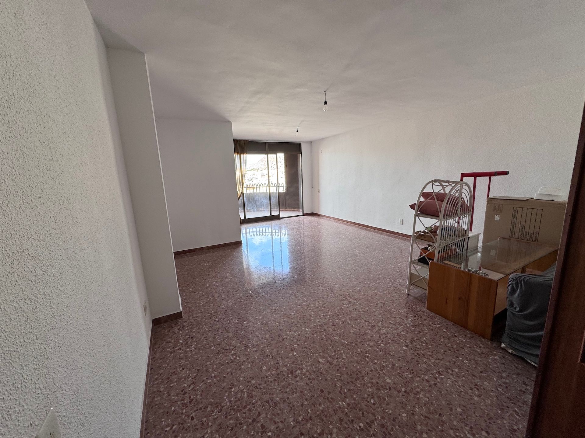 Sala d'estar de Pis en venda en Villena amb Balcó
