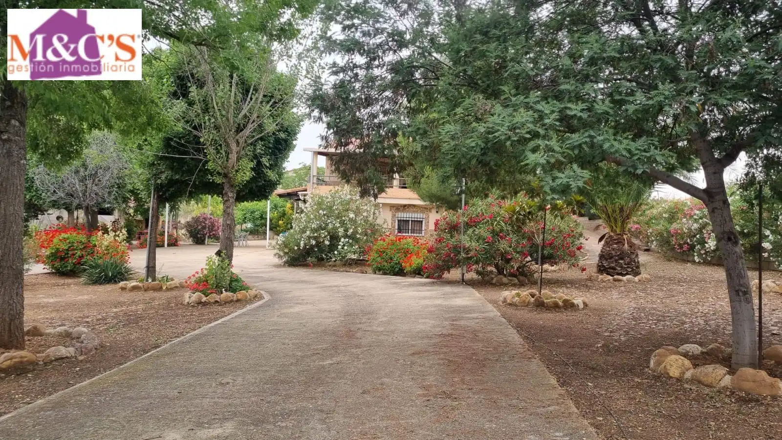 Garden of Houses for sale in Hinojosas de Calatrava  with Air Conditioner, Heating and Private garden