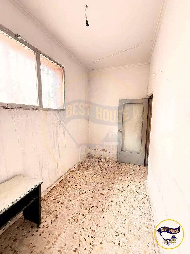 Local en venta en Calle de Barcelona, Reyes Católicos - Paseo San Antonio