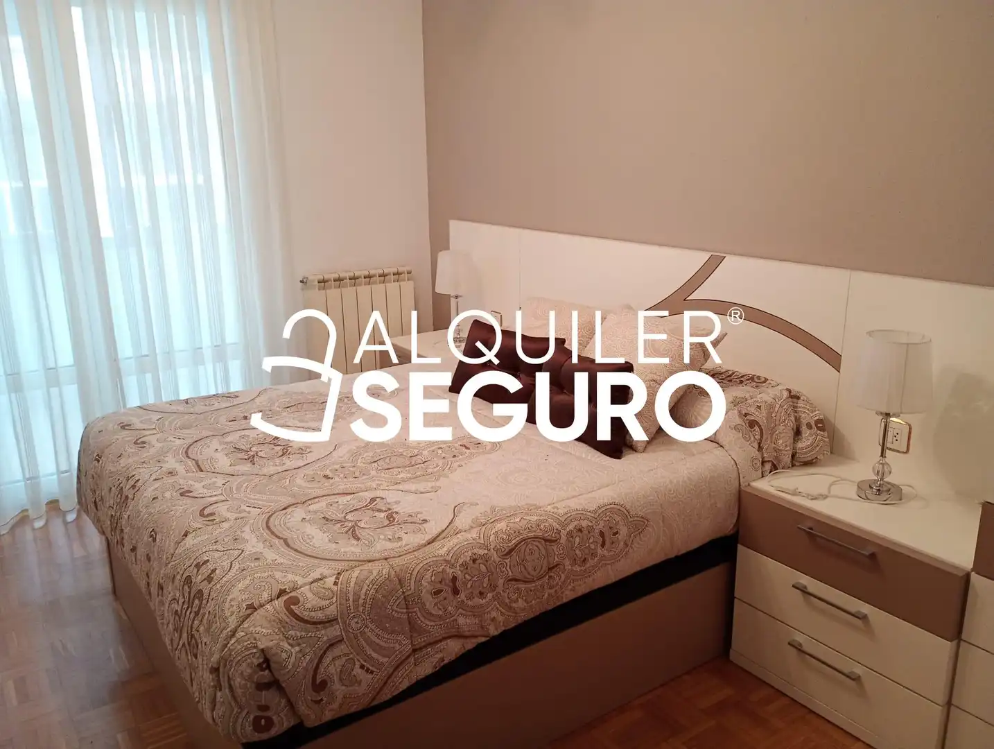 Schlafzimmer von Wohnung zur Miete in Vitoria - Gasteiz mit Heizung, Terrasse und Möbliert