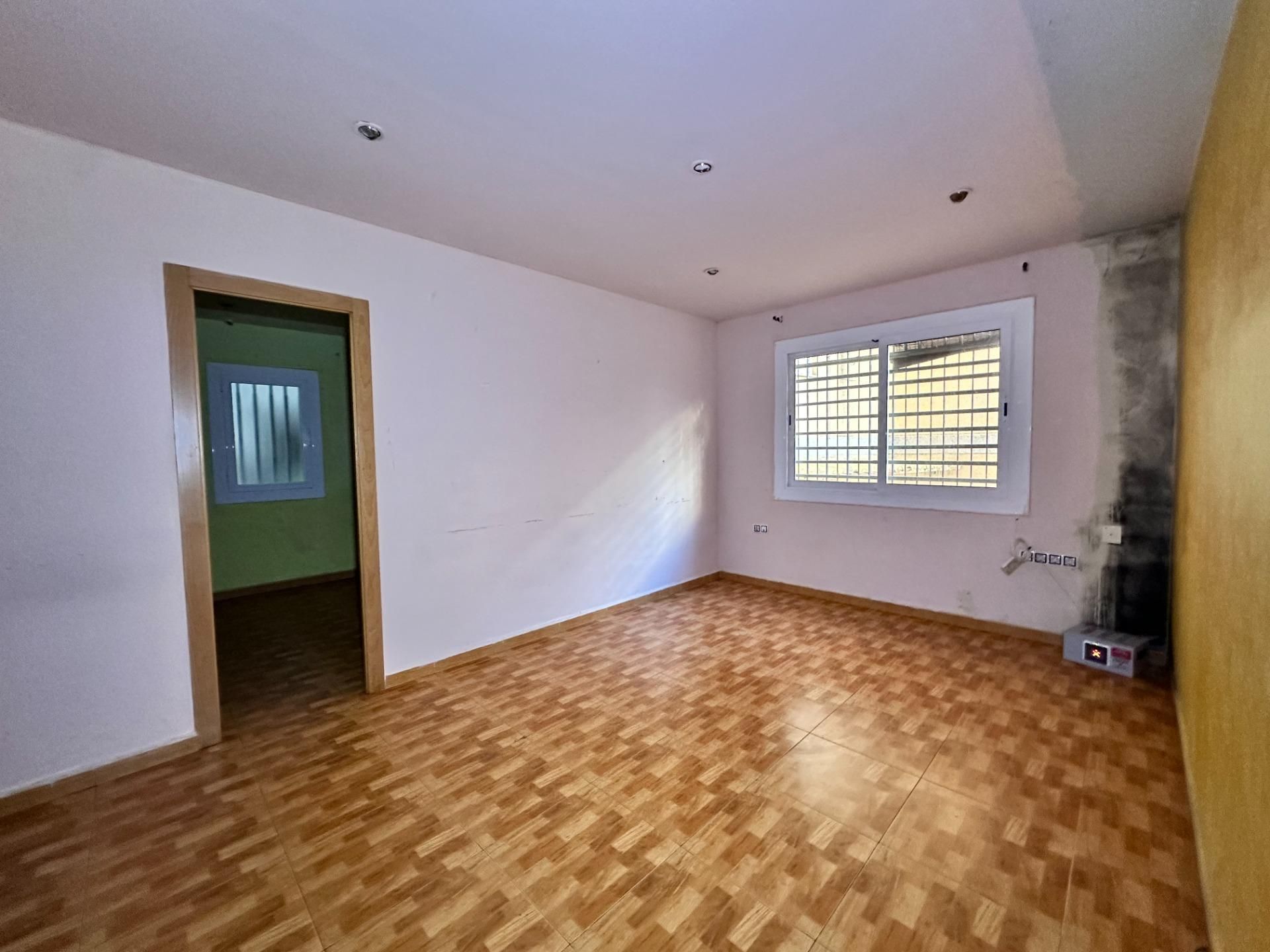 Flat for sale in Sabadell