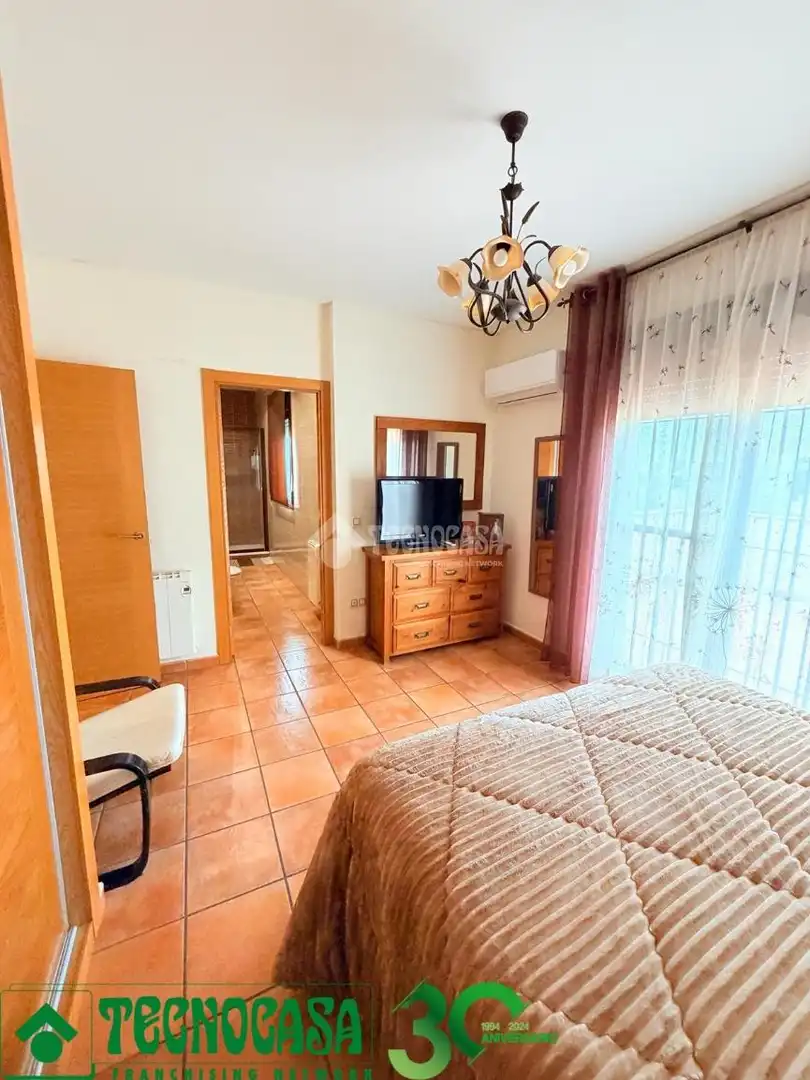 Habitación de Casa adosada en venta en Burujón con Aire acondicionado, Calefacción y Terraza